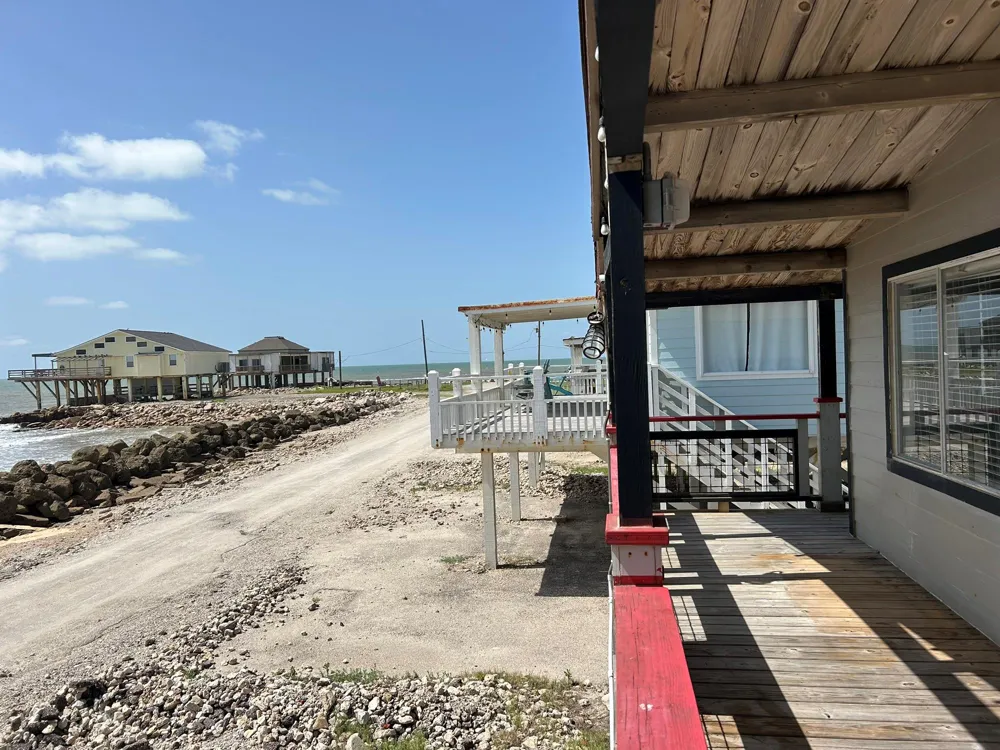 12919 Gulf Beach Drive Freeport, TX 77541