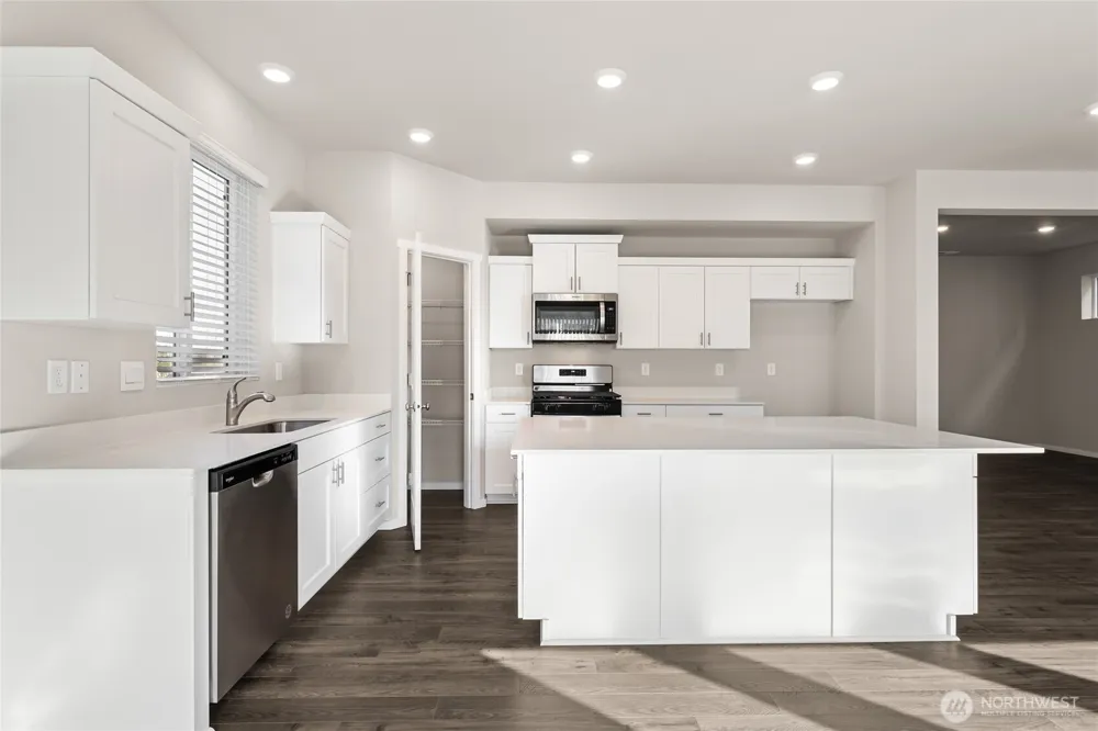 485 Cremini Loop SE #8 Lacey, WA 98513