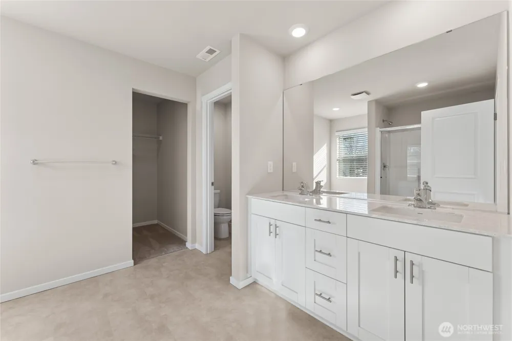 485 Cremini Loop SE #8 Lacey, WA 98513