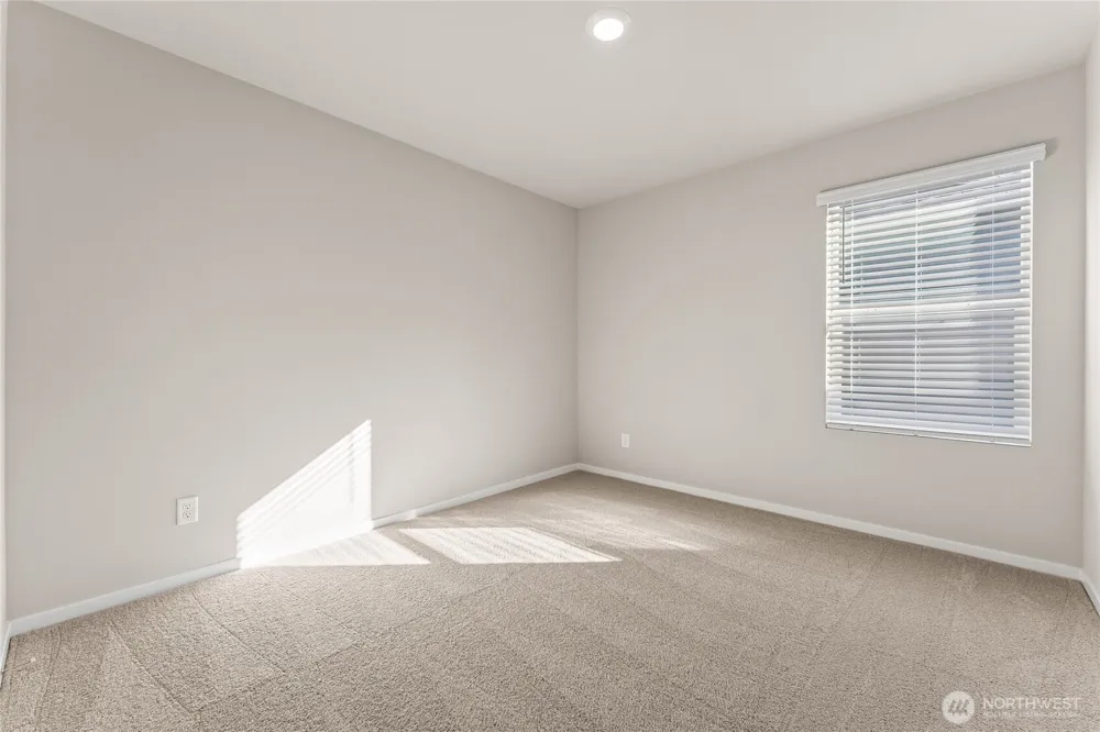 485 Cremini Loop SE #8 Lacey, WA 98513