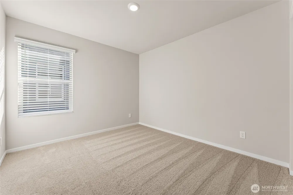 485 Cremini Loop SE #8 Lacey, WA 98513