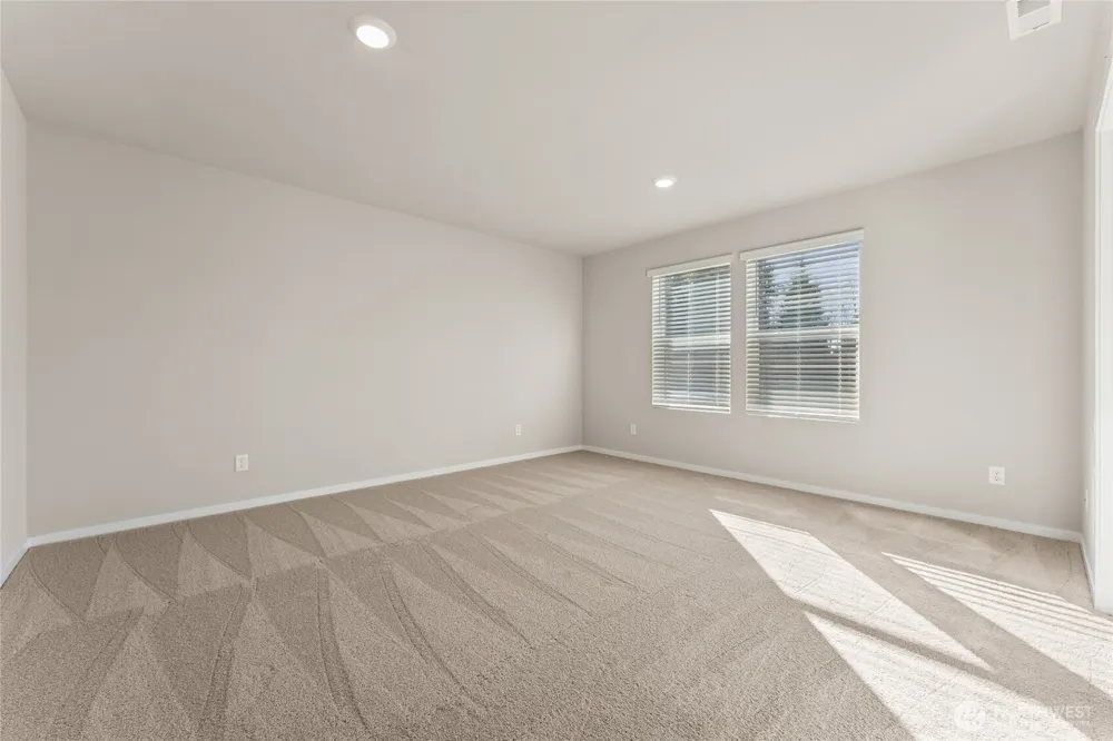 485 Cremini Loop SE #8 Lacey, WA 98513