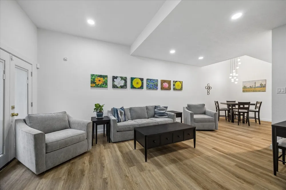 7350 Kirby Drive #21 Houston, TX 77030