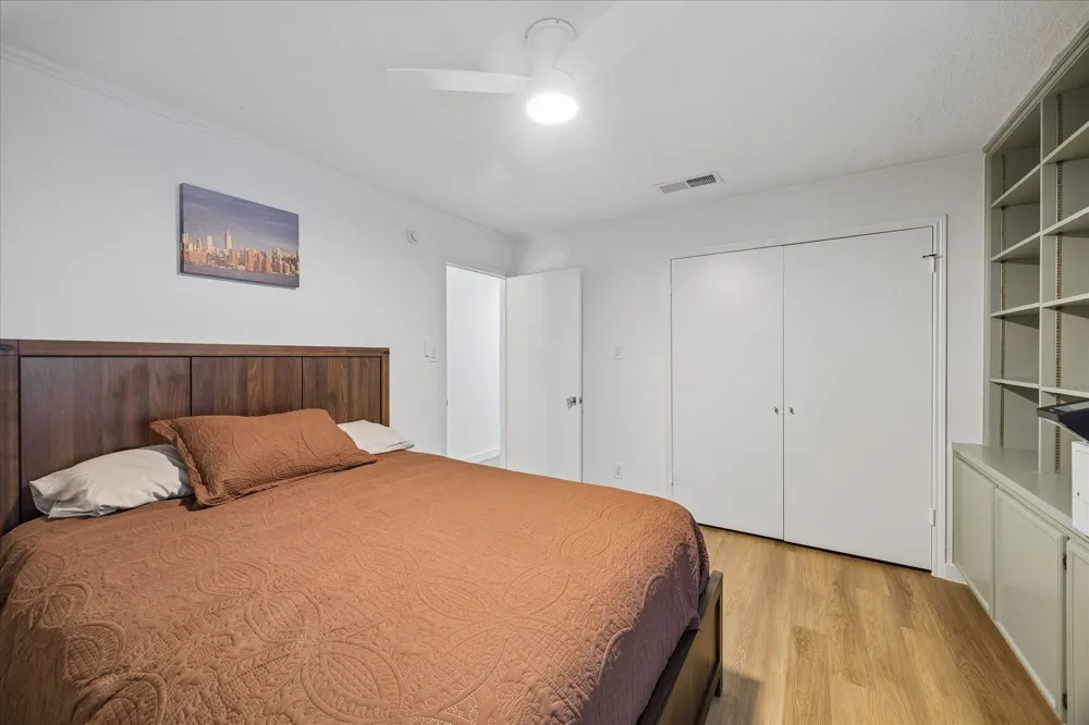 7350 Kirby Drive #21 Houston, TX 77030