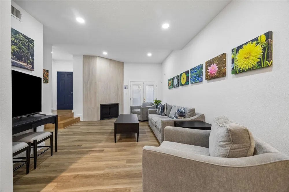 7350 Kirby Drive #21 Houston, TX 77030