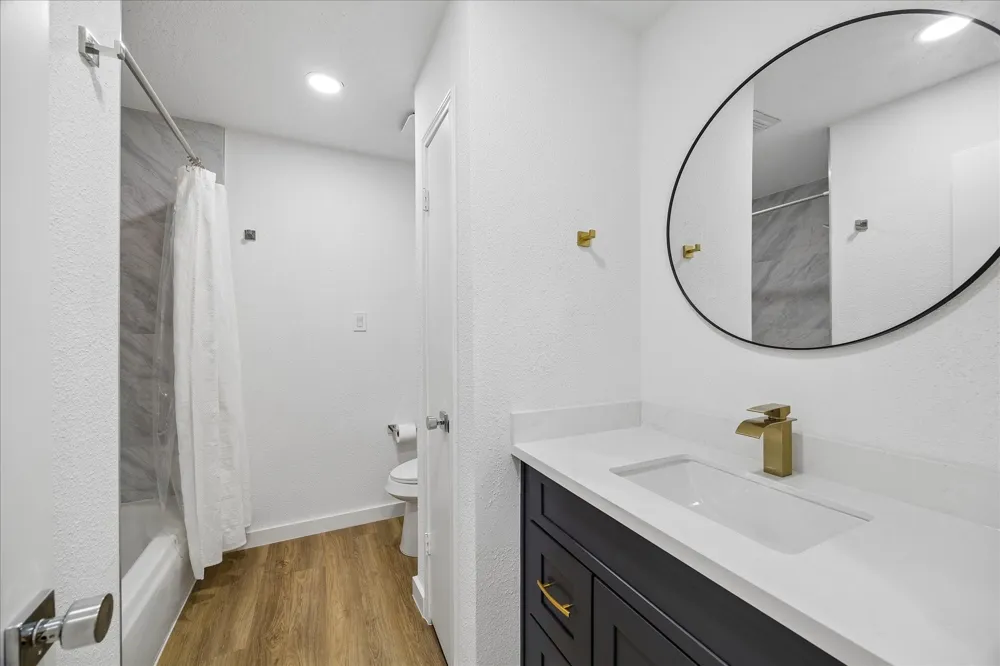 7350 Kirby Drive #21 Houston, TX 77030