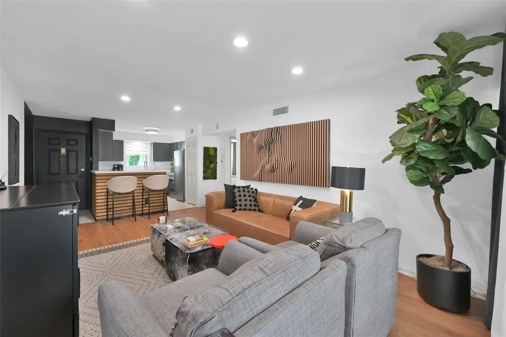 12100 Melville Drive #403D Montgomery, TX 77356