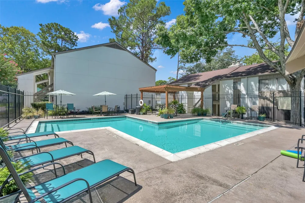 12100 Melville Drive #403D Montgomery, TX 77356