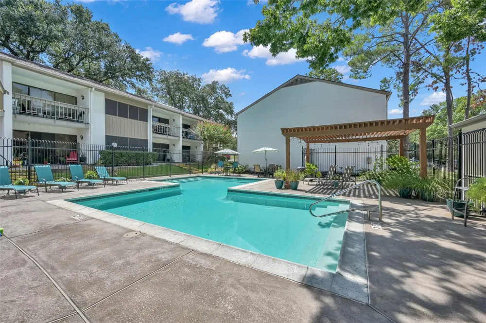 12100 Melville Drive #403D Montgomery, TX 77356