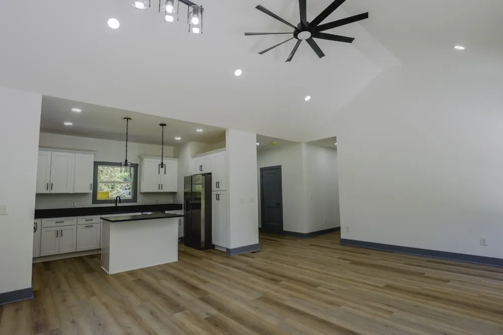 205 W Minnie Ave Monterey, TN 38574