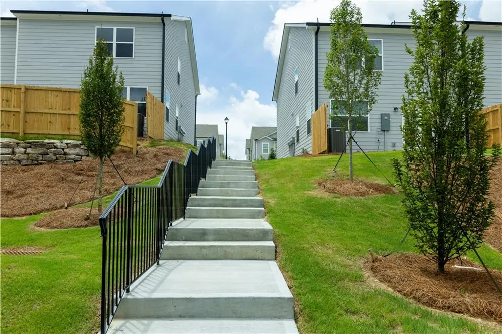 252 Gillis Way Villa Rica, GA 30180