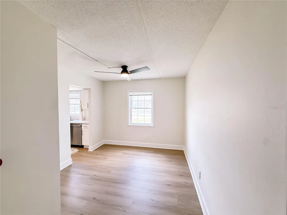 1275 85TH AVENUE #1275B St Petersburg, FL 33702