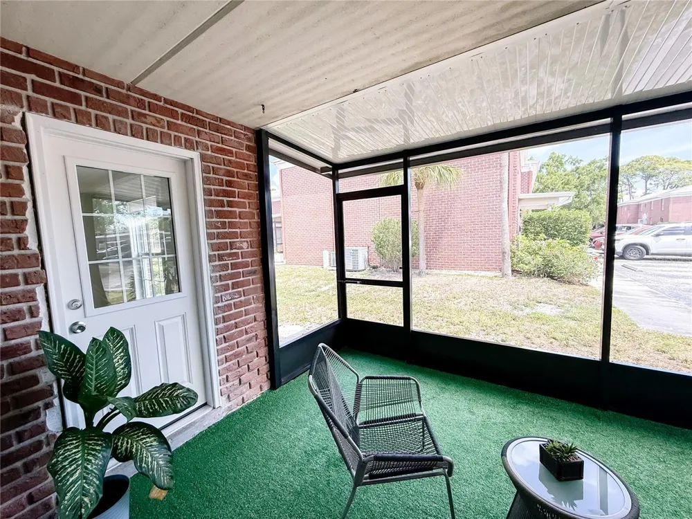1275 85TH AVENUE #1275B St Petersburg, FL 33702