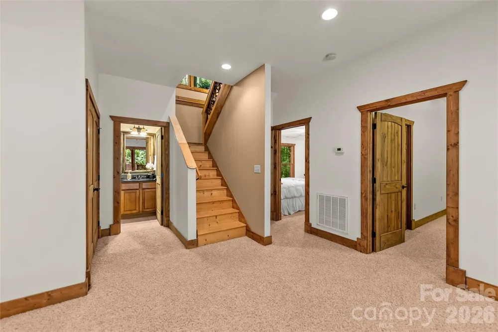 129 Nodatsi Court Brevard, NC 28712