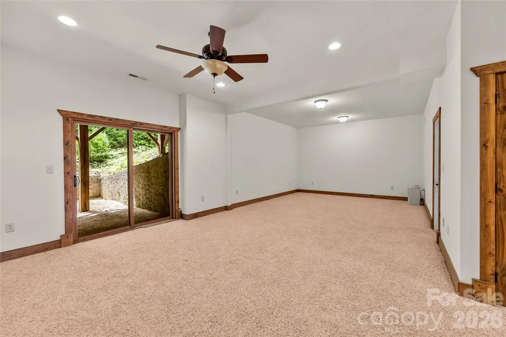 129 Nodatsi Court Brevard, NC 28712