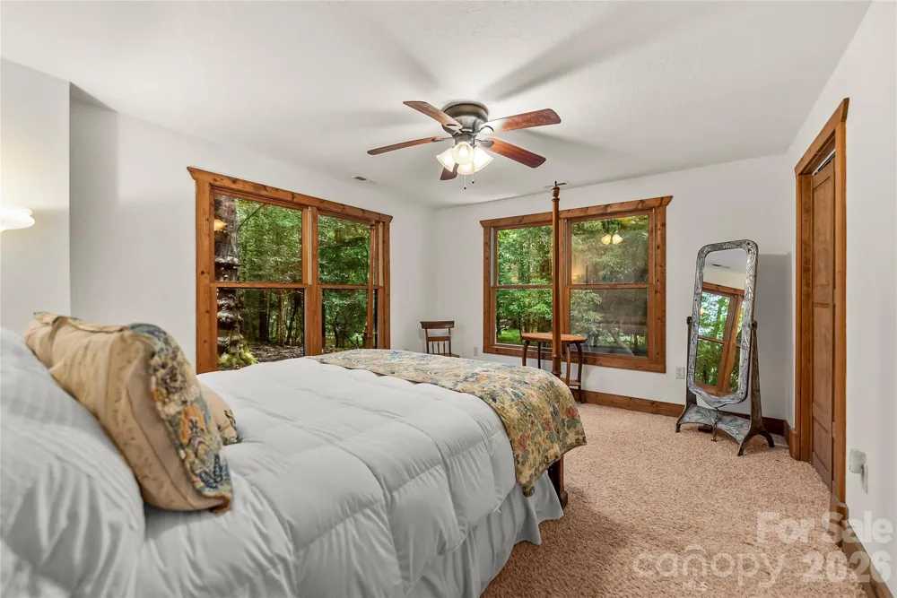 129 Nodatsi Court Brevard, NC 28712