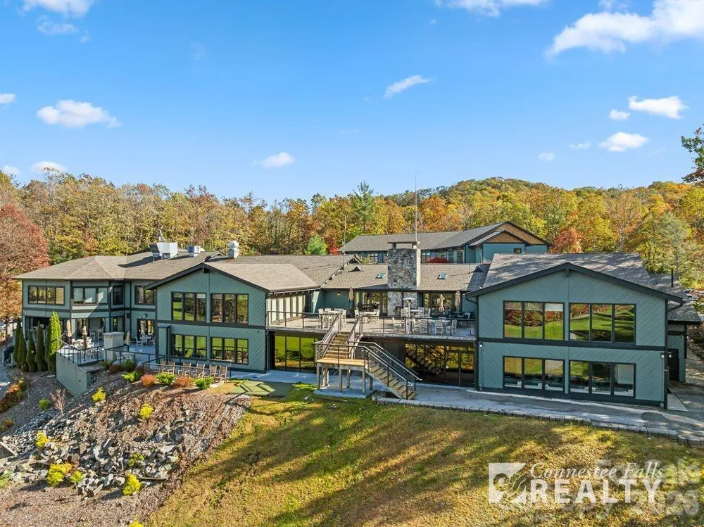 129 Nodatsi Court Brevard, NC 28712