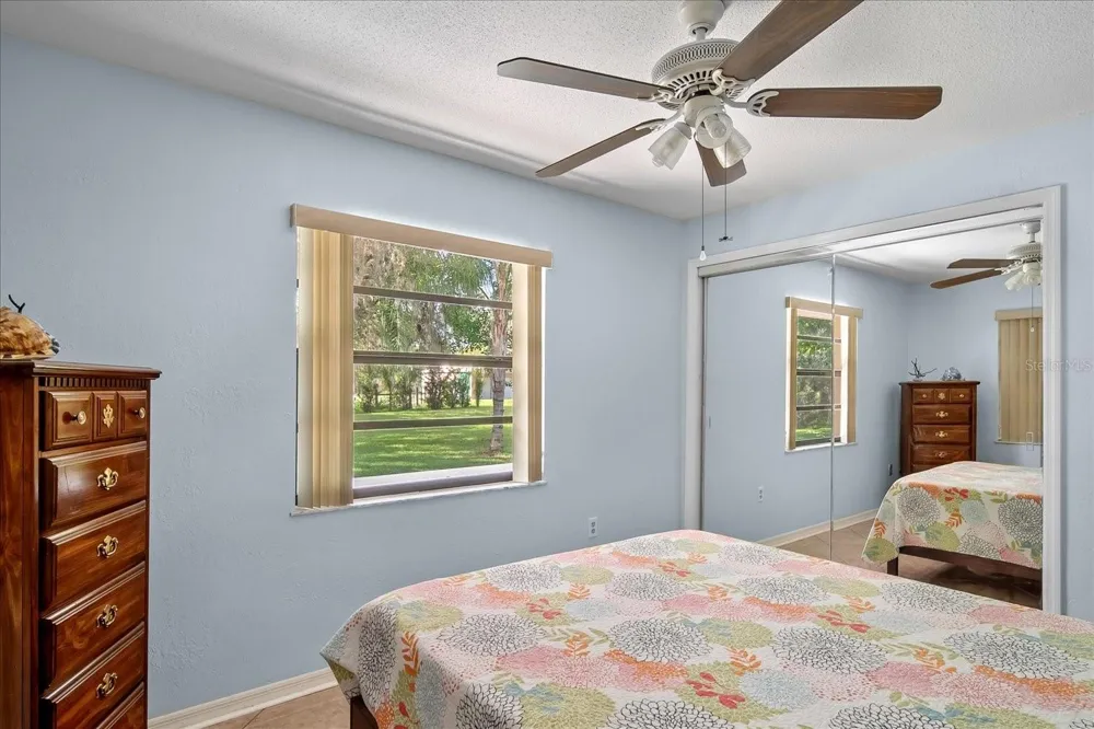 1273 SCRUB JAY TRAIL Frostproof, FL 33843