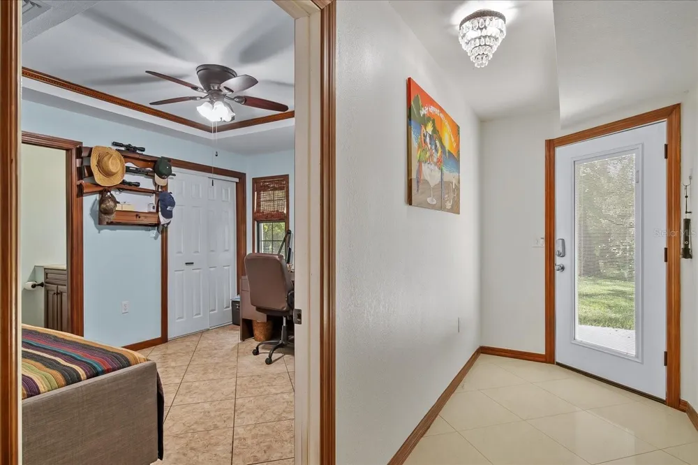 1273 SCRUB JAY TRAIL Frostproof, FL 33843