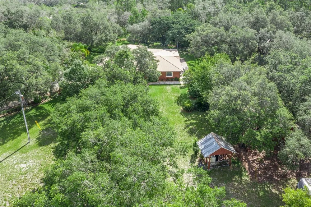 1273 SCRUB JAY TRAIL Frostproof, FL 33843