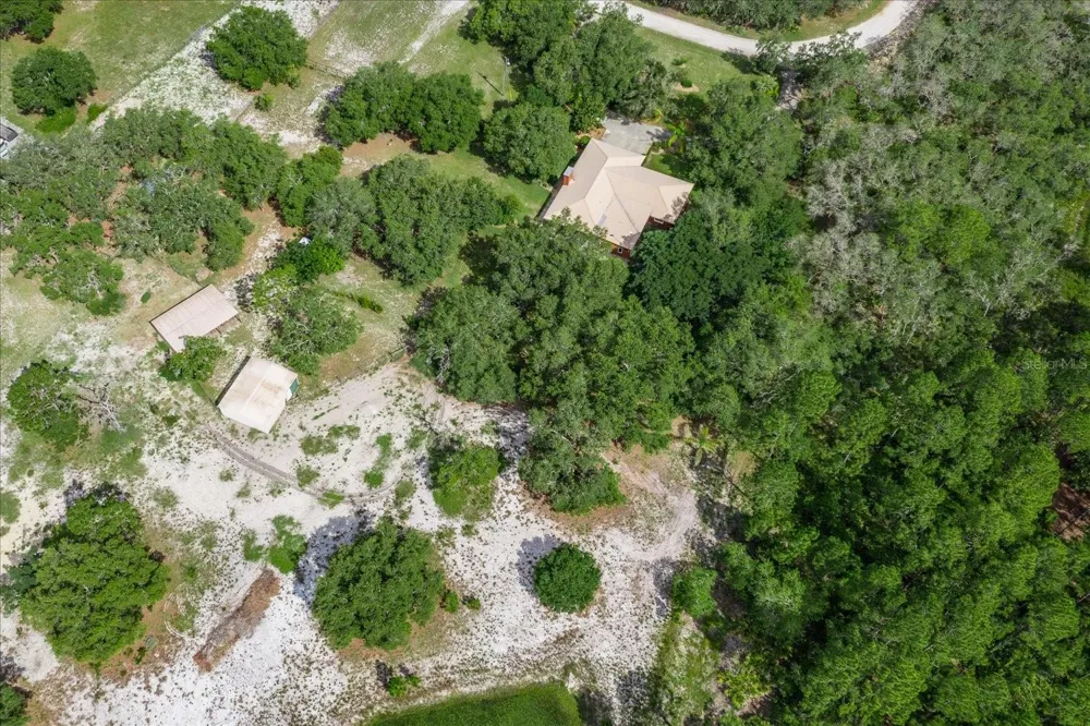 1273 SCRUB JAY TRAIL Frostproof, FL 33843