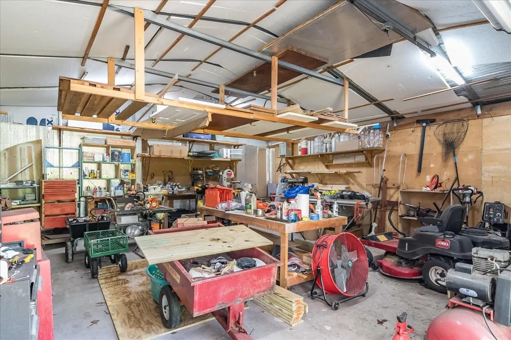 1273 SCRUB JAY TRAIL Frostproof, FL 33843