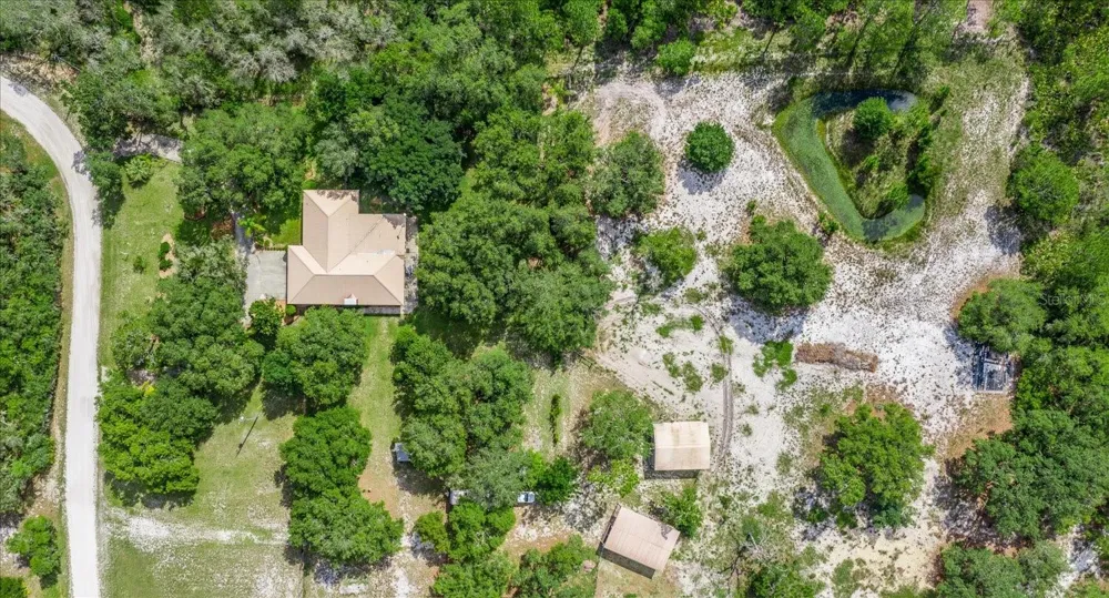 1273 SCRUB JAY TRAIL Frostproof, FL 33843