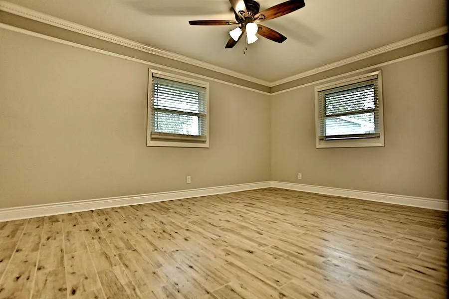 6123 Reamer Street Houston, TX 77074