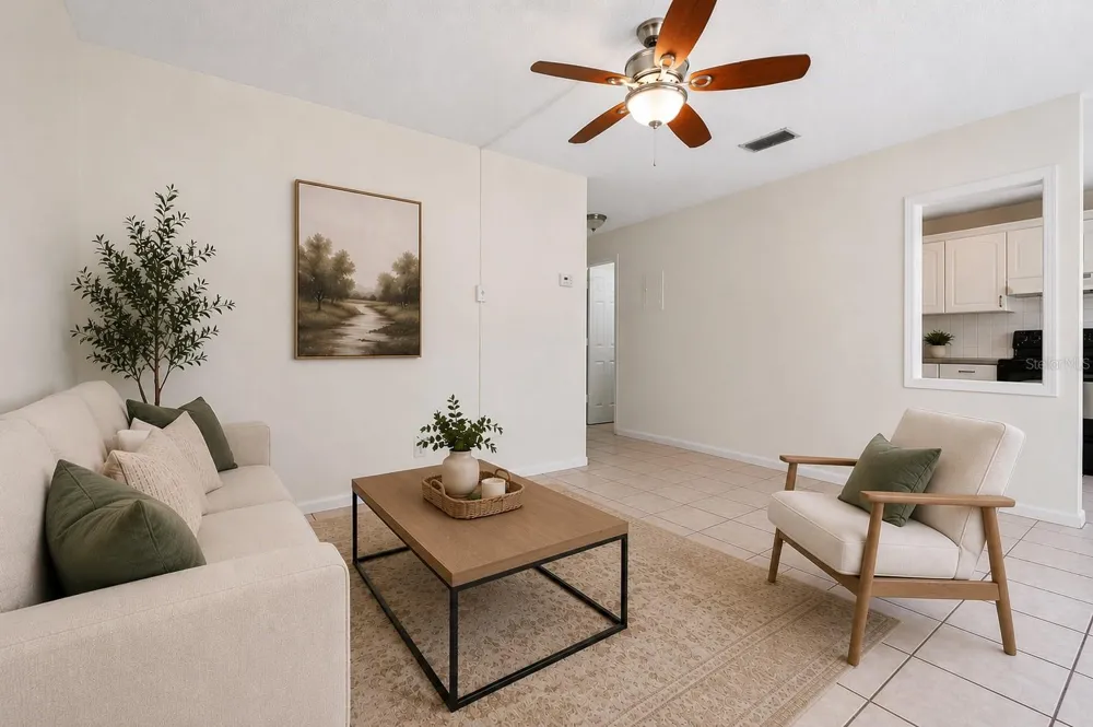5225 PEACH AVENUE Seffner, FL 33584