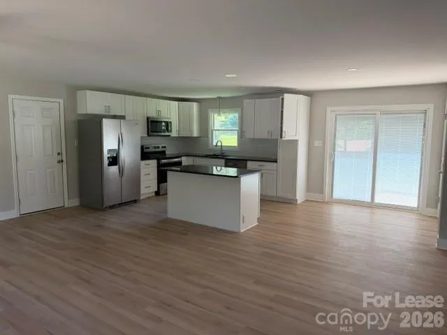 3309 Rollingwood Drive Gastonia, NC 28052