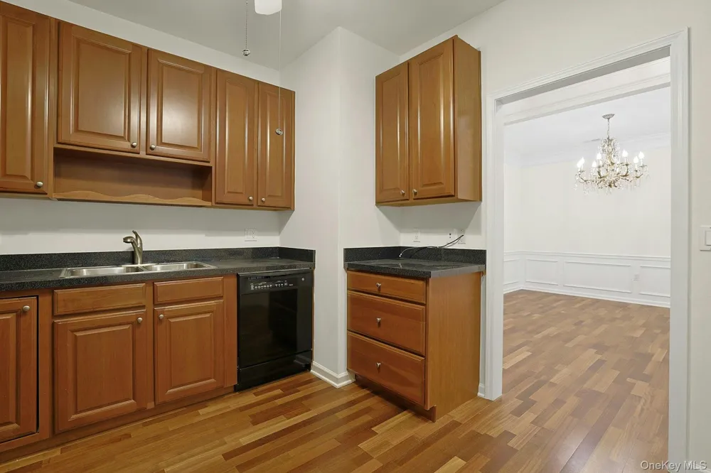 32 De Baun Avenue #207 Suffern, NY 10901