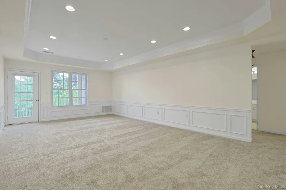32 De Baun Avenue #207 Suffern, NY 10901