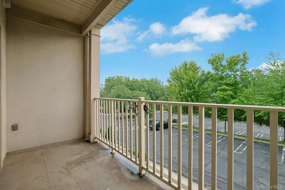 32 De Baun Avenue #207 Suffern, NY 10901