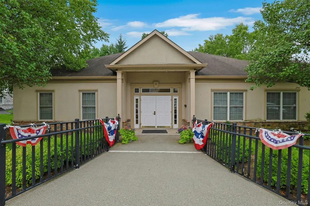 32 De Baun Avenue #207 Suffern, NY 10901