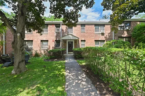 5 Rockledge Avenue #1A