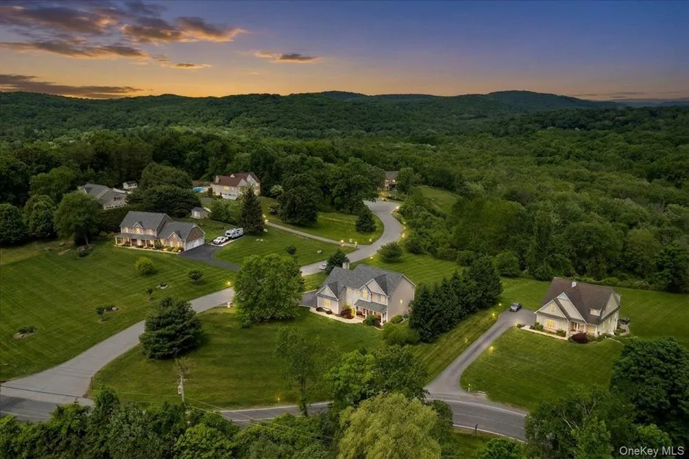 8 Shailin Lane Brewster, NY 10509