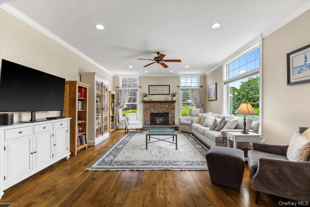 8 Shailin Lane Brewster, NY 10509