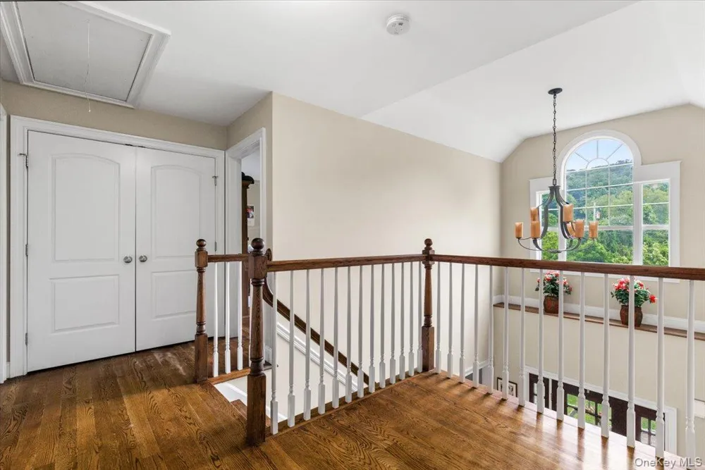 8 Shailin Lane Brewster, NY 10509