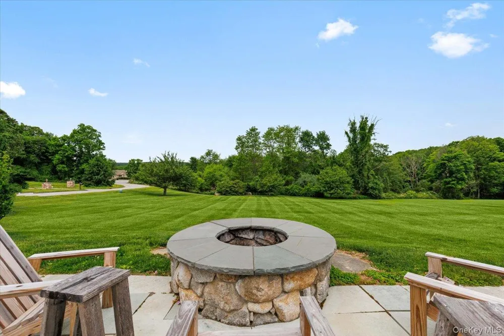 8 Shailin Lane Brewster, NY 10509
