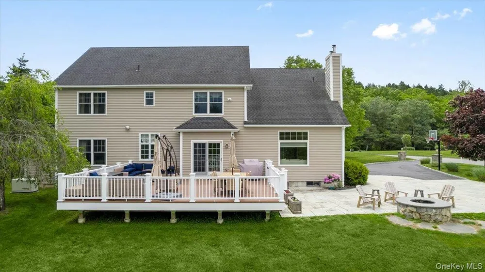 8 Shailin Lane Brewster, NY 10509