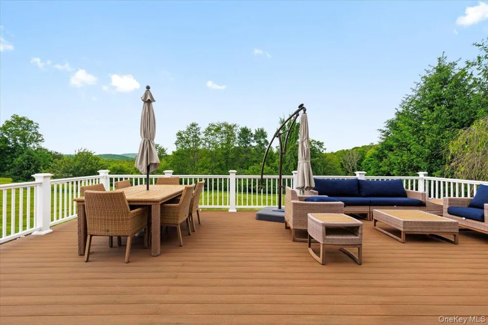 8 Shailin Lane Brewster, NY 10509