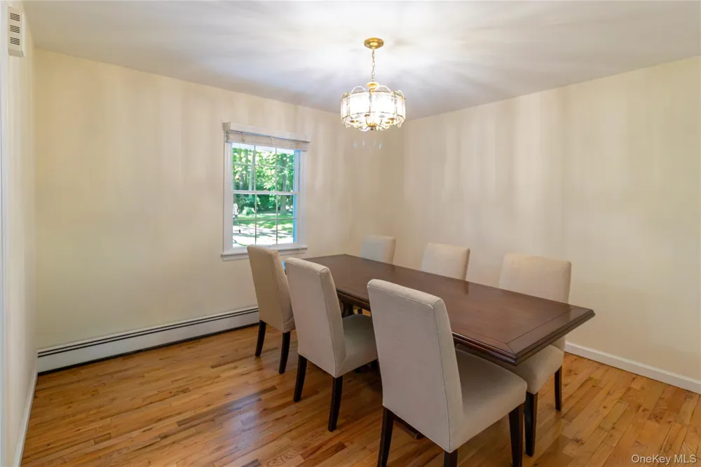 1540 Laurelwood Drive Laurel, NY 11948