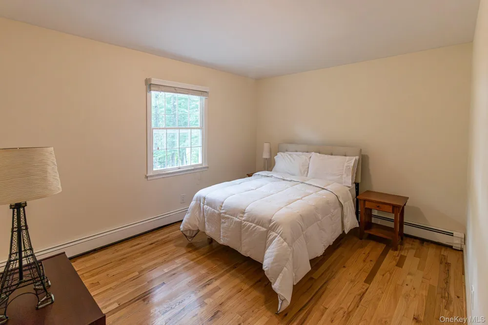 1540 Laurelwood Drive Laurel, NY 11948