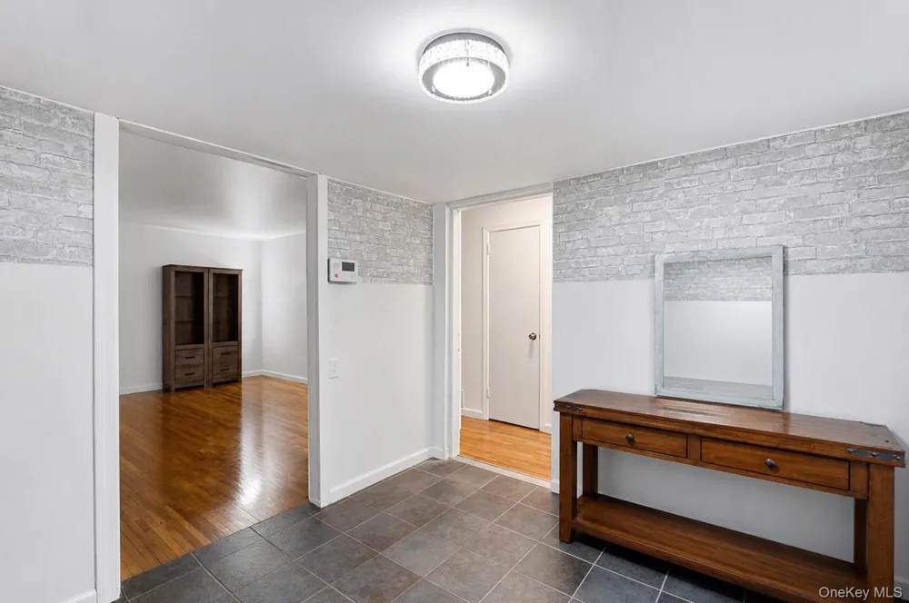 136-10 222nd Street Laurelton, NY 11413