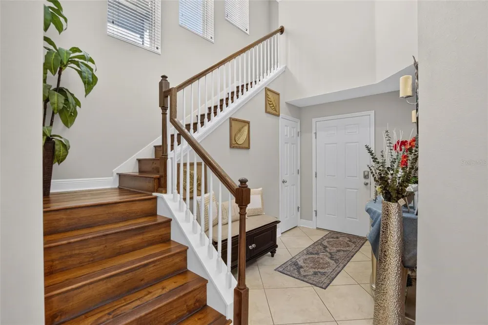 16220 BAYBERRY VIEW DRIVE Lithia, FL 33547
