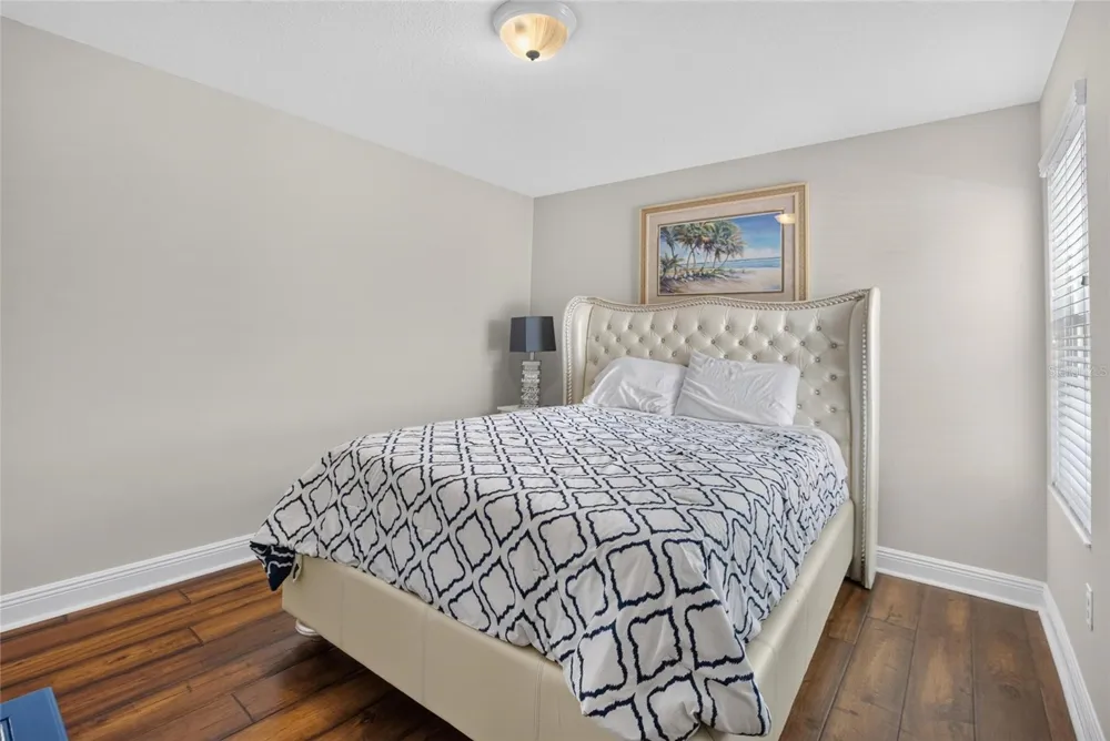 16220 BAYBERRY VIEW DRIVE Lithia, FL 33547