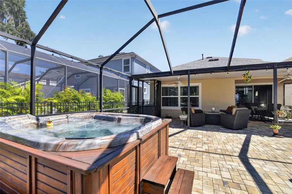 16220 BAYBERRY VIEW DRIVE Lithia, FL 33547