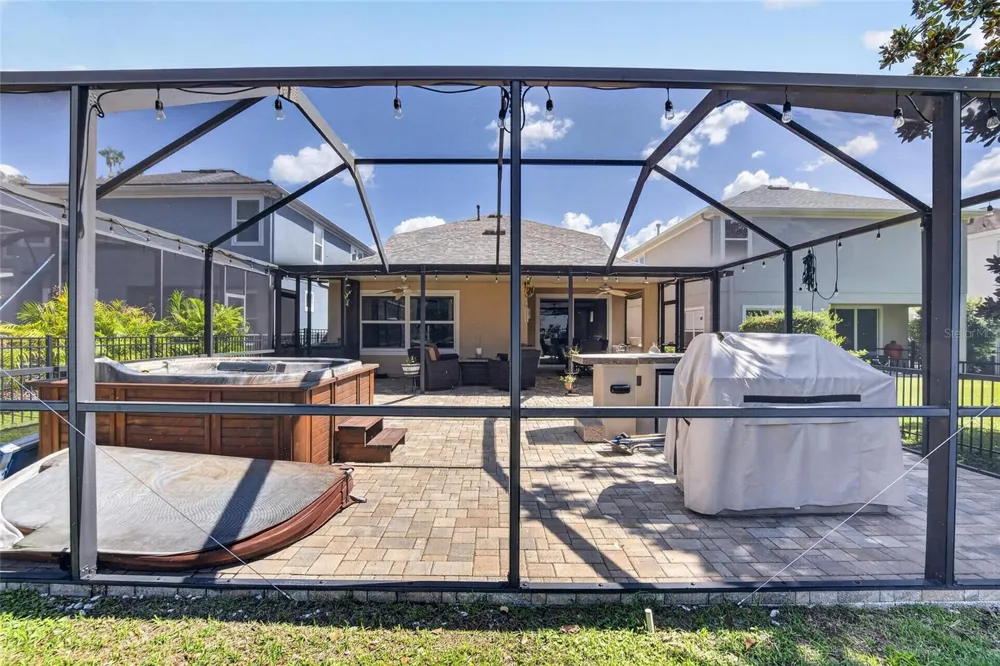 16220 BAYBERRY VIEW DRIVE Lithia, FL 33547