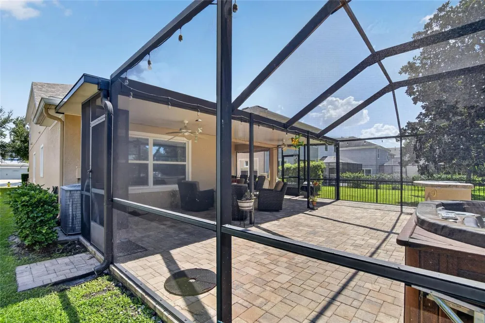 16220 BAYBERRY VIEW DRIVE Lithia, FL 33547
