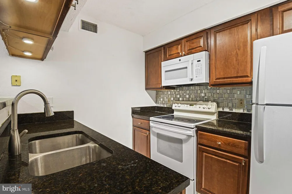 1504 LINCOLN WAY #133 Mclean, VA 22102